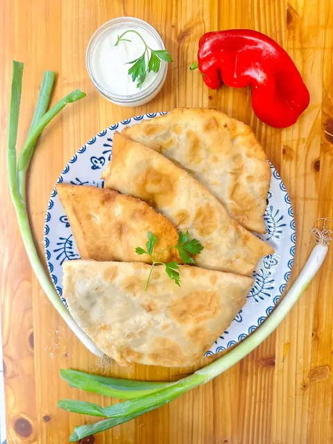 Plăcintă dobrogeană