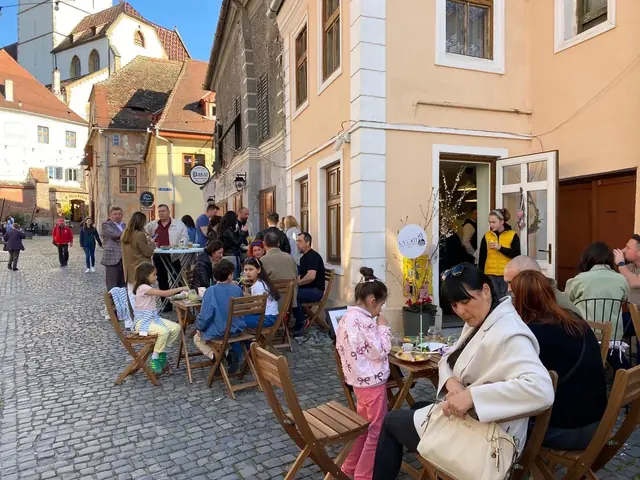Seara, pe Turnului